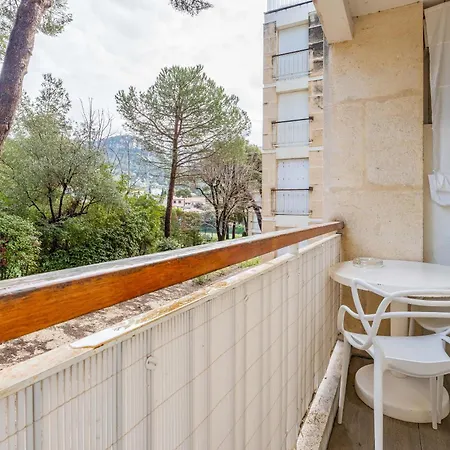 Lou Pichot Par Dodo A Appartement *